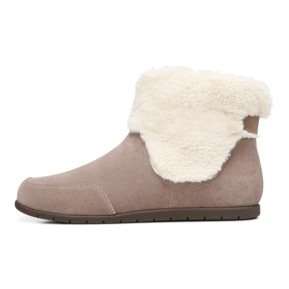 Maizie Slipper - Brownie