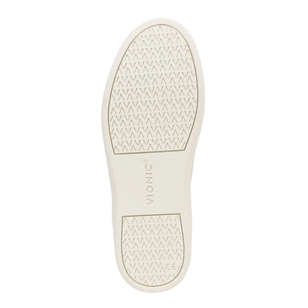 Winny Lace-Up Casual Sneaker - Silver